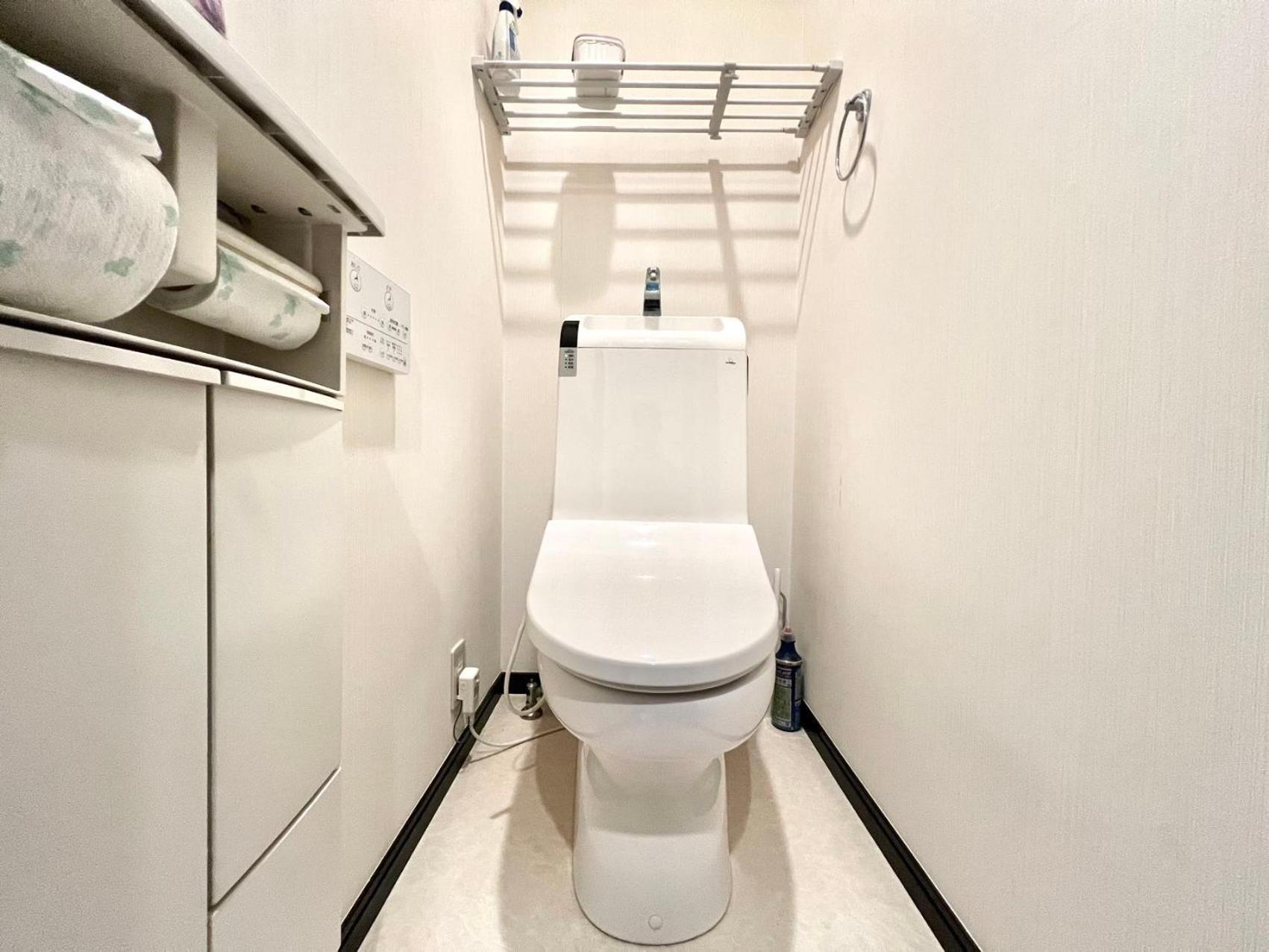 9 Mins Direct To Ikebukuro 10mins To Ueno 13mins To Shinjuku 3 Min To Sta Whole Big House Gread Location Easy To Every Spots Max For 6 Apartahotel *